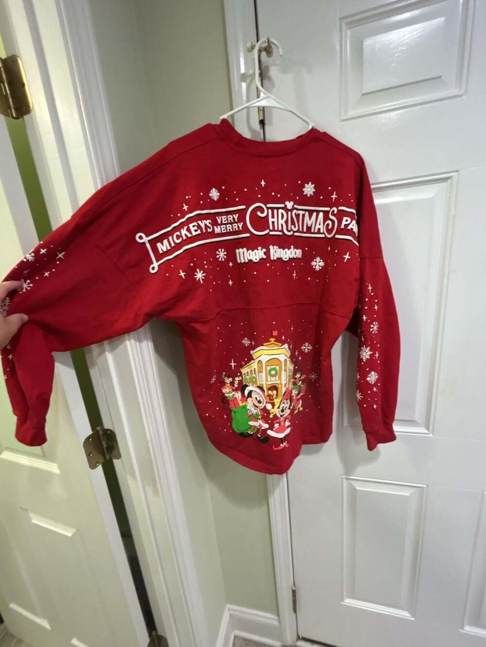 Oversized Disney Mickey's Very Merry Christmas Party Spirit Jersey Size M